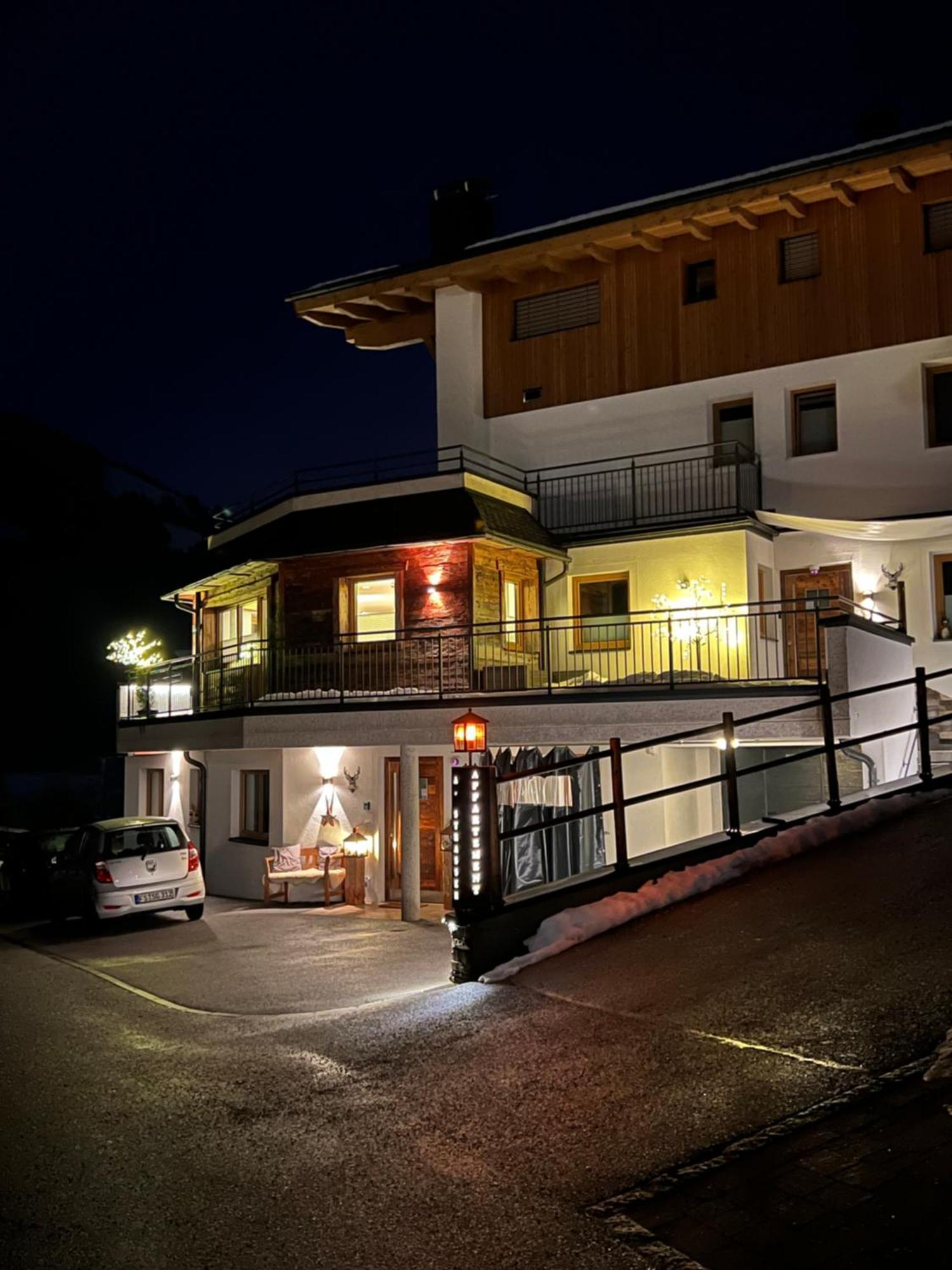 Alpine Lodge Brixen Brixen im Thale Buitenkant foto